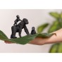 42601_wl_gorillafamily_cropped_quer_rgb.jpg