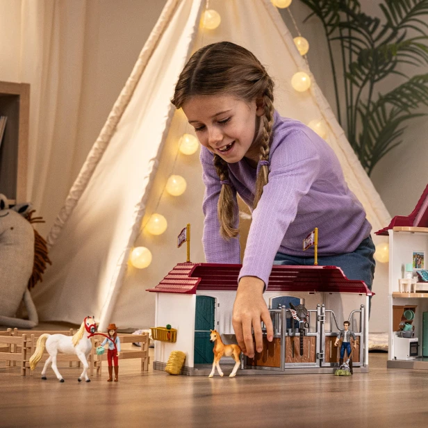 Schleich_42706_2.jpg